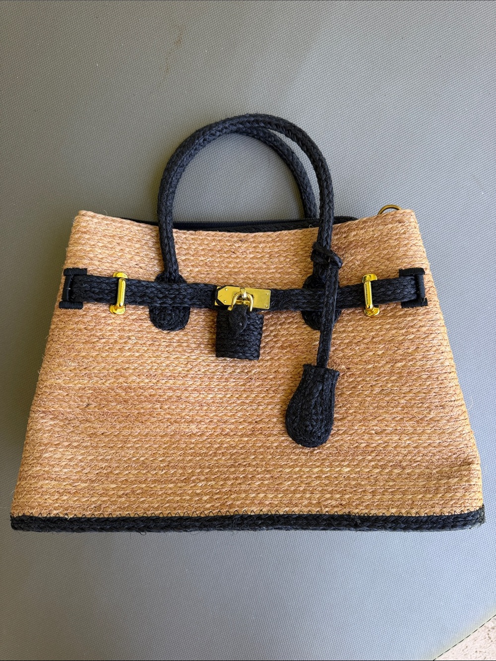 Woven Straw Birkin Style Purse with Navy Trim/Accents and Gold tone hardware. - Picture 2 of 10